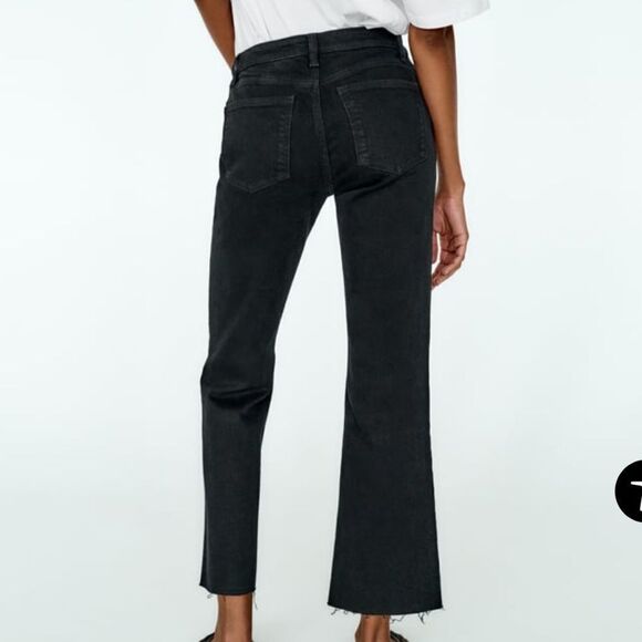 Zara‎ Mid Rise Black Jeans Seamless Hem Flared Metal Button Closure Sz 2 NWT - Picture 3 of 7